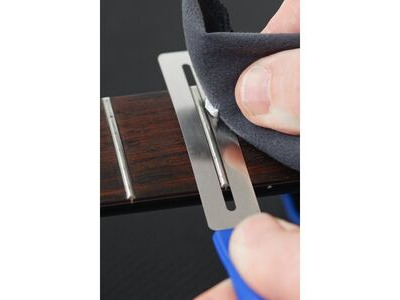 Music Nomad MN104 FRINE Fret Polish β Guitar Fret Cleaner & Restorer click to zoom image