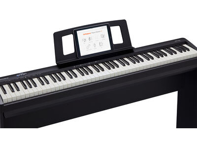 Roland FP10 Digital Piano Black click to zoom image