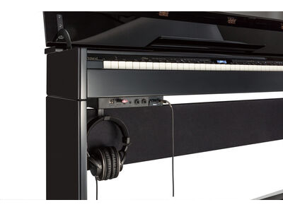 Roland DP603 Digital Piano click to zoom image