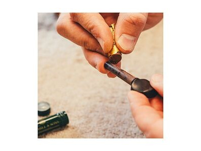 Hill & Sons Peg Paste 1788M