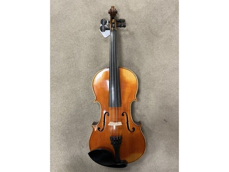 Second Hand C. 1950's Czech Violin click to zoom image