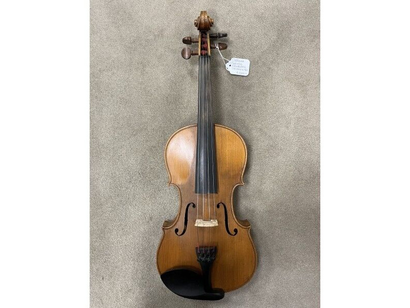 Second Hand German Maidstone Violin click to zoom image